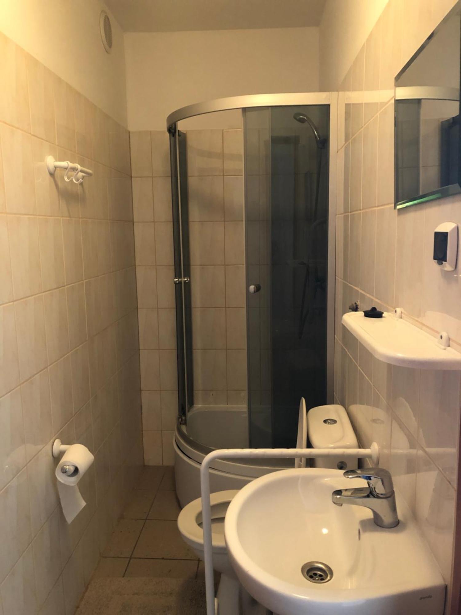 Dom Wczasowy Oliwia Kołobrzeg Esterno foto